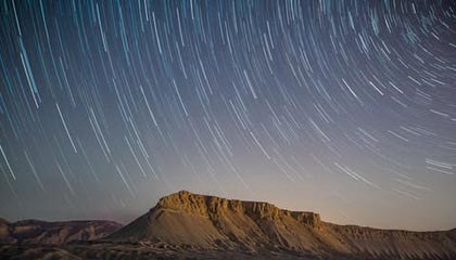 xingkong.com-日本NHK特别报道：伊朗球员雪地控球如舞者，伊朗日本足球